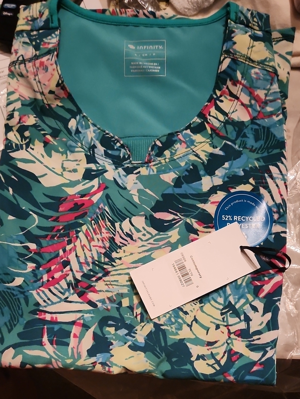 NFINITY Teal Tropical Print Scrub Top with Multicolor Accents Size Small